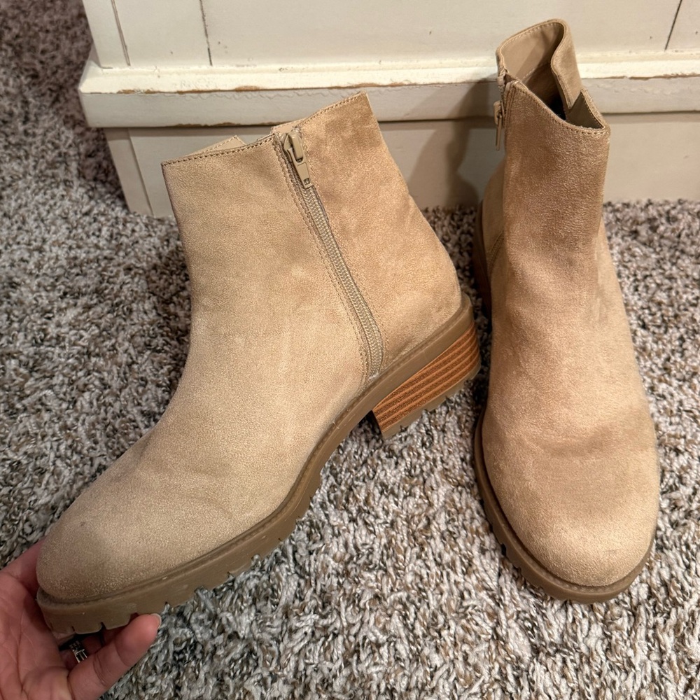 London Rag Tan Suede Ankle Boots Lug Sole